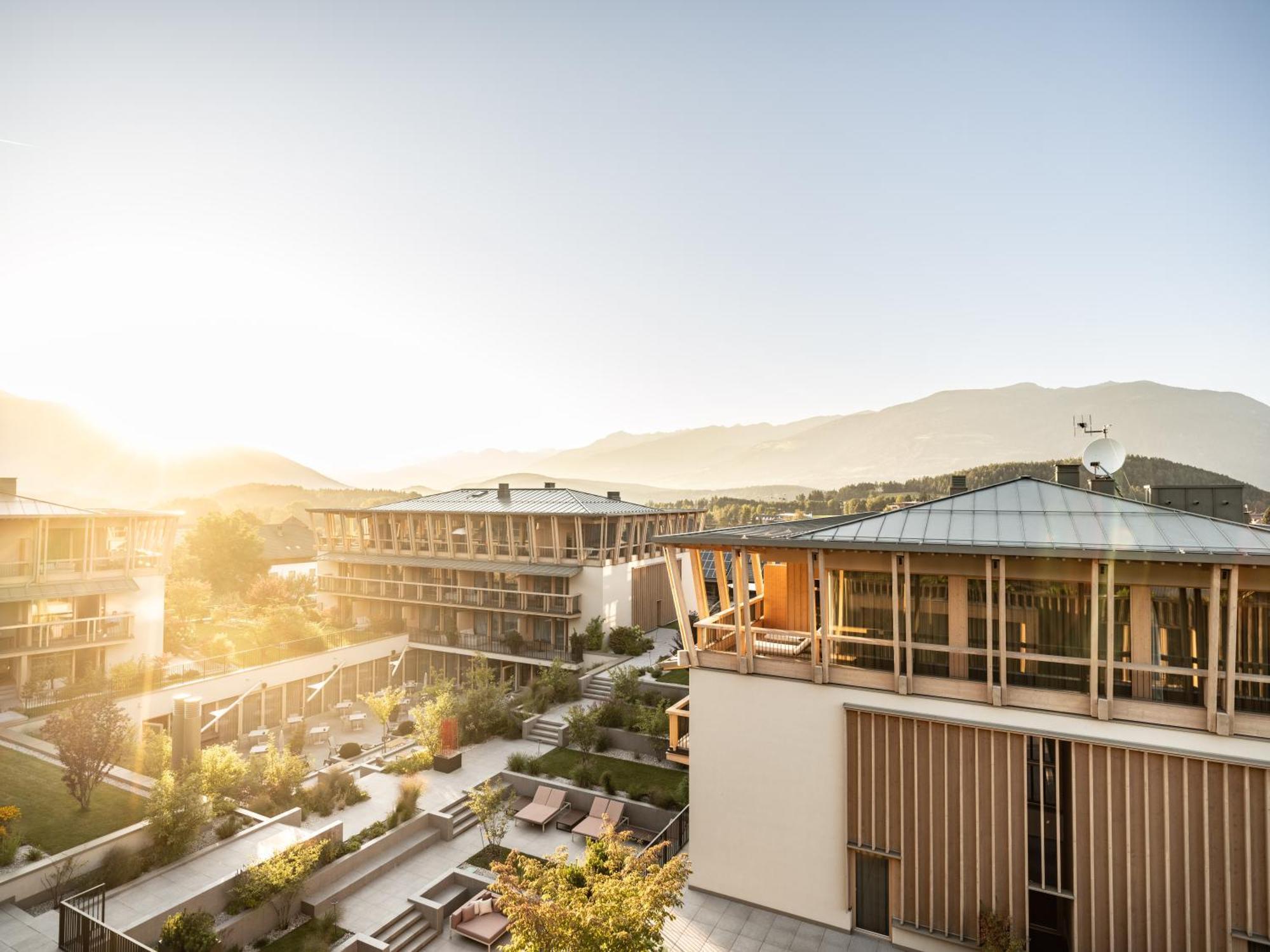 Falkensteiner Hotel Kronplatz - The Leading Hotels Of The World (Adults Only) Riscone Exterior photo